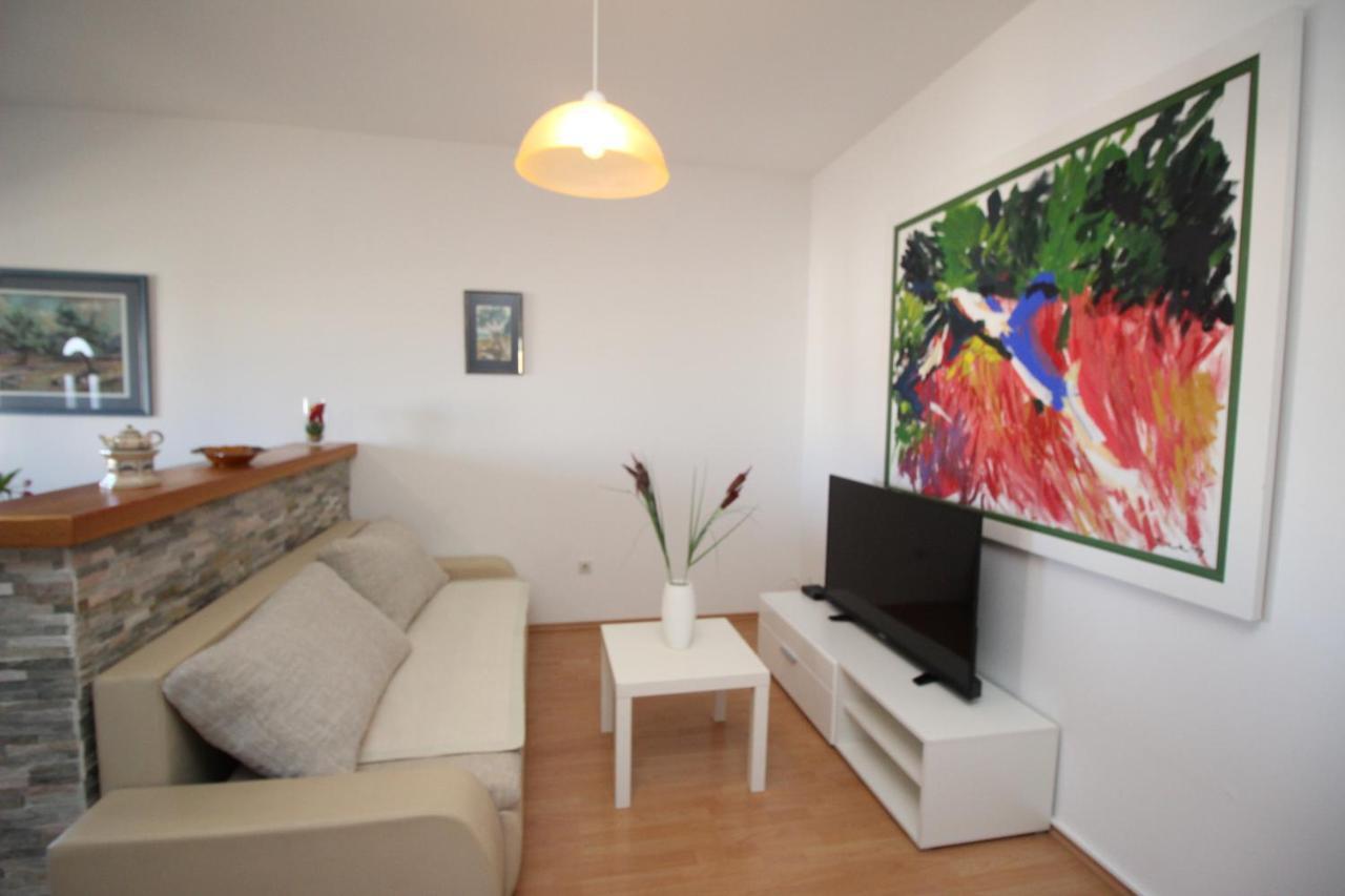 Apartments Vesna Punat Ngoại thất bức ảnh